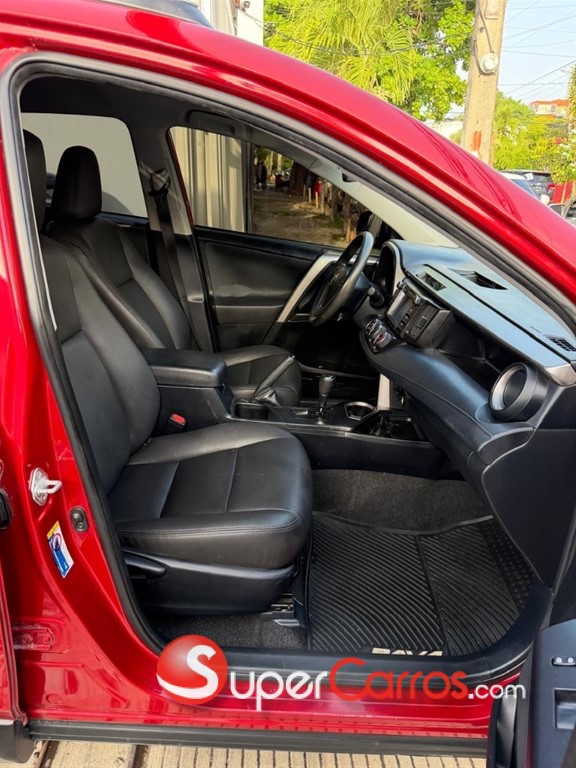 2017 Toyota RAV4 LE — foto 7 / 11