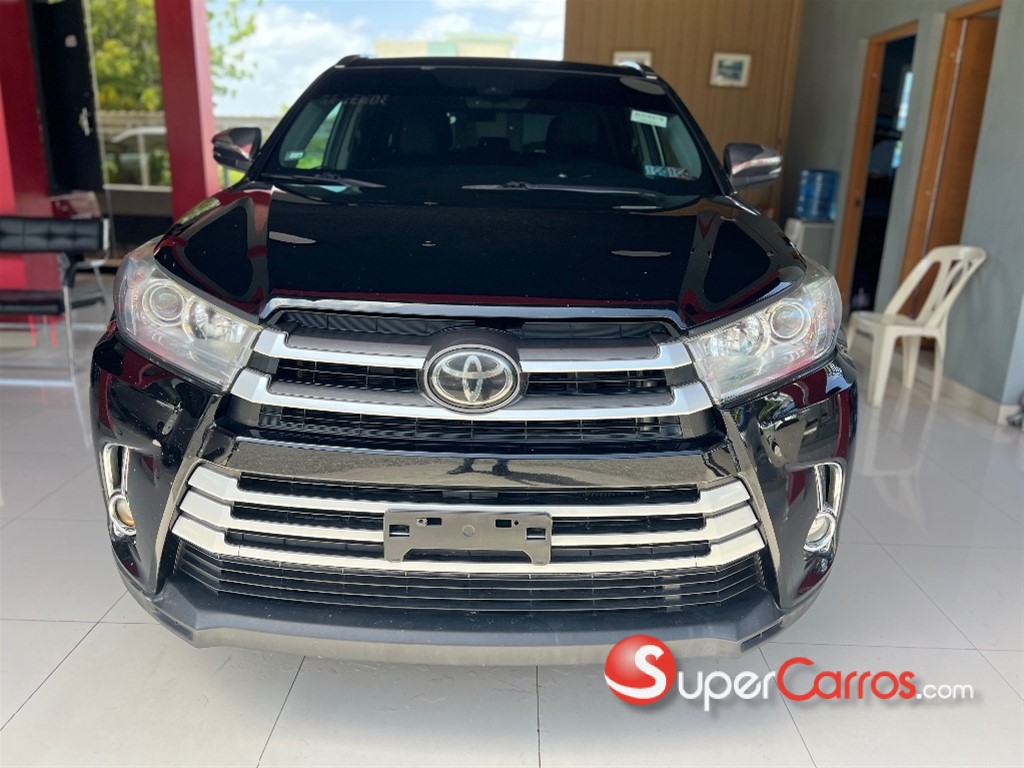 2019 Toyota Highlander XLE — foto 2 / 12