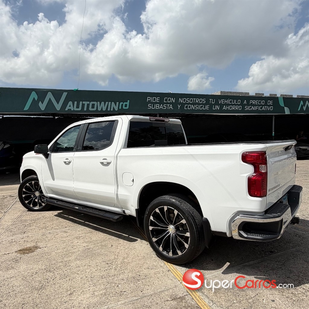 2022 Chevrolet Silverado 1500 LTZ Duramax — foto 3 / 7