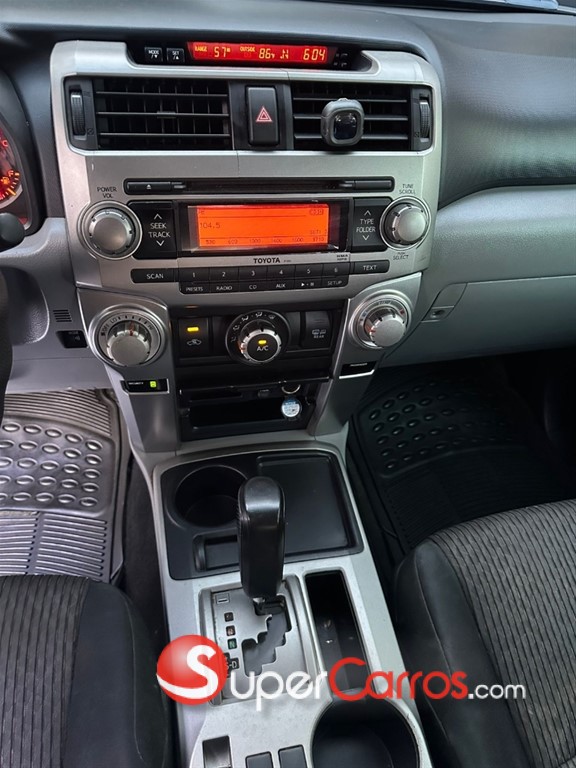2011 Toyota 4 Runner SR5 — foto 7 / 8