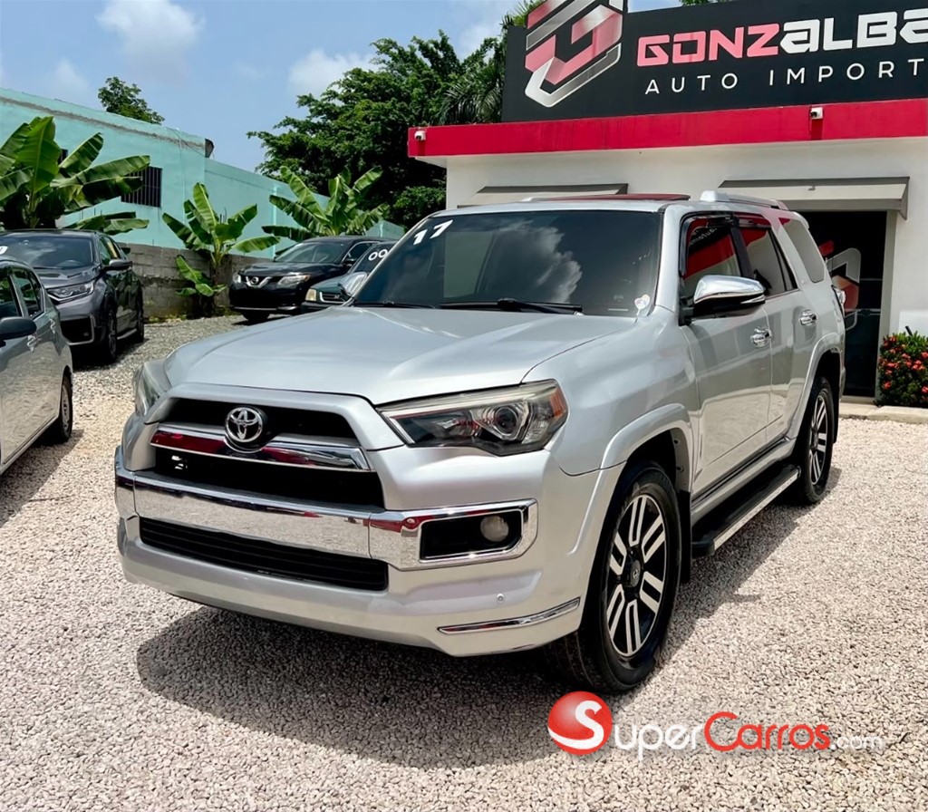 2016 Toyota 4 Runner SR5 Premium — foto 11 / 12