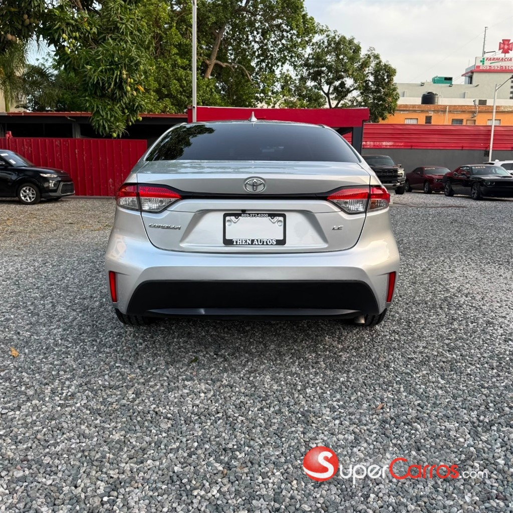2020 Toyota Corolla LE — foto 5 / 12