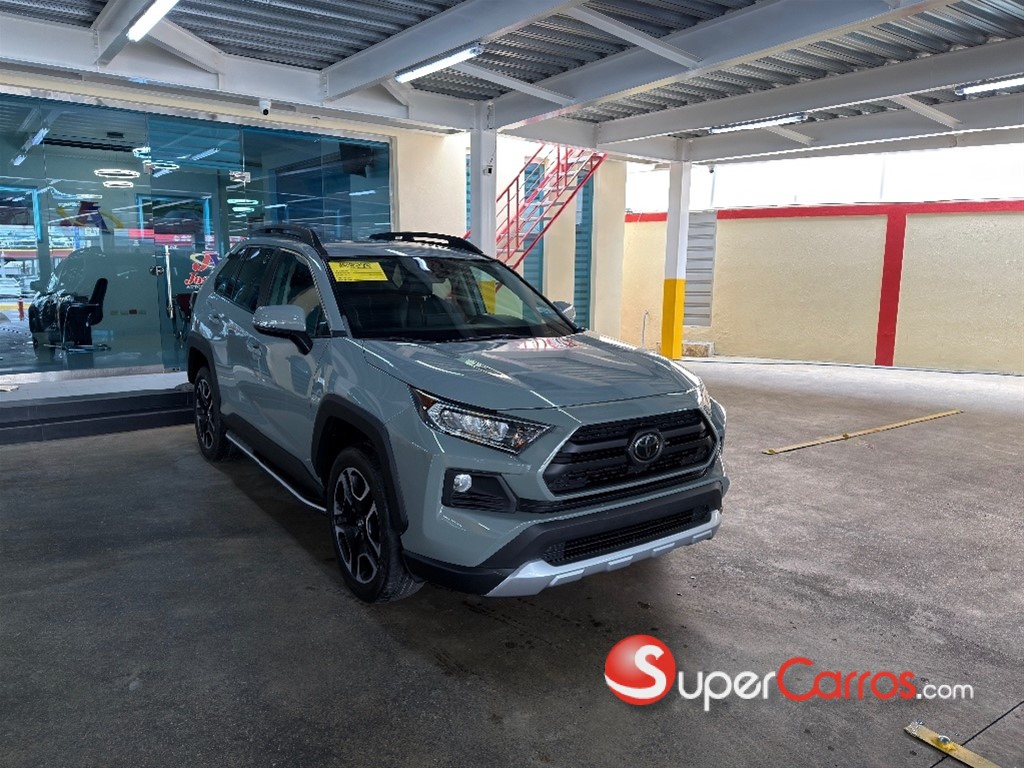 2020 Toyota RAV4 Adventure