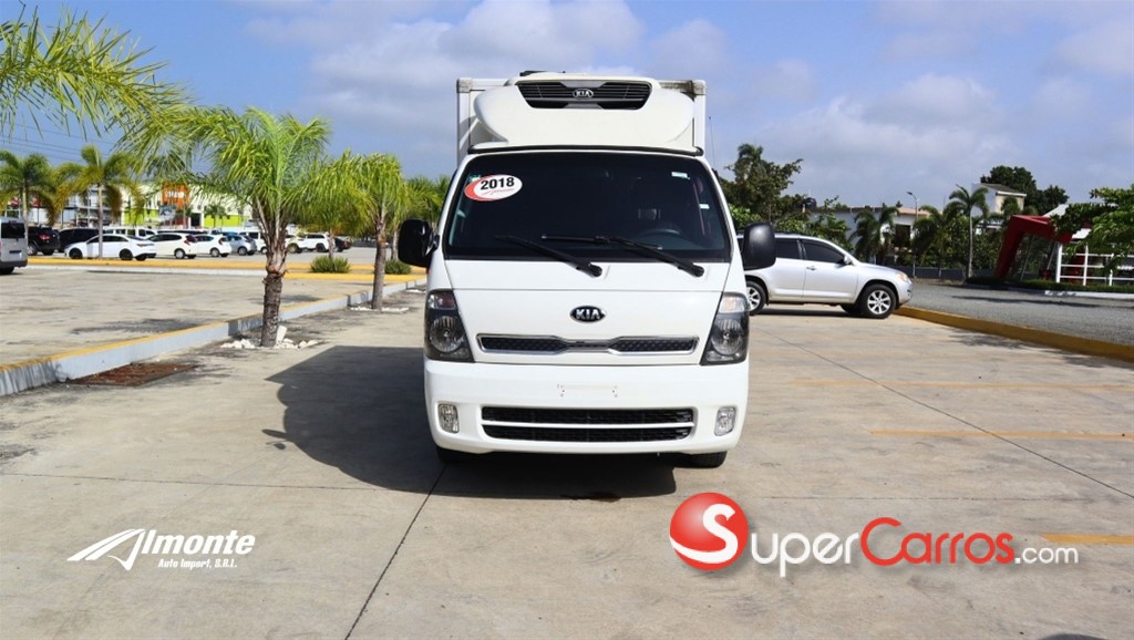 2018 Kia Bongo III Refrigerado — foto 2 / 10