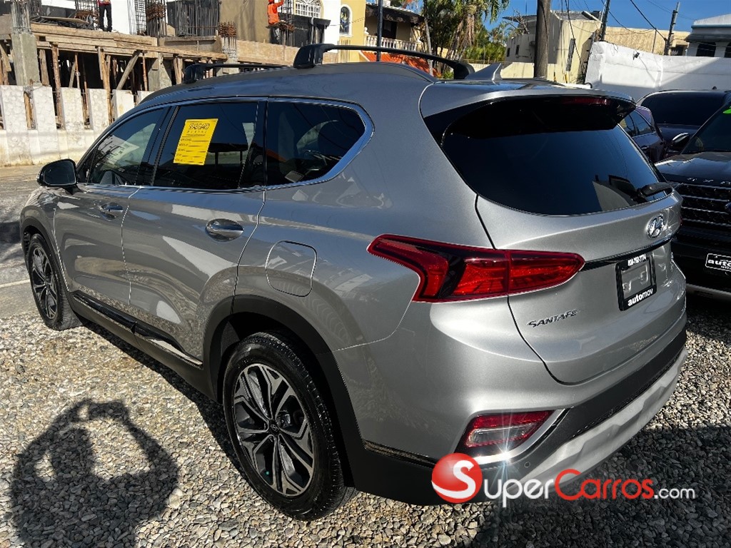 2020 Hyundai Santa Fe Limited — foto 2 / 10