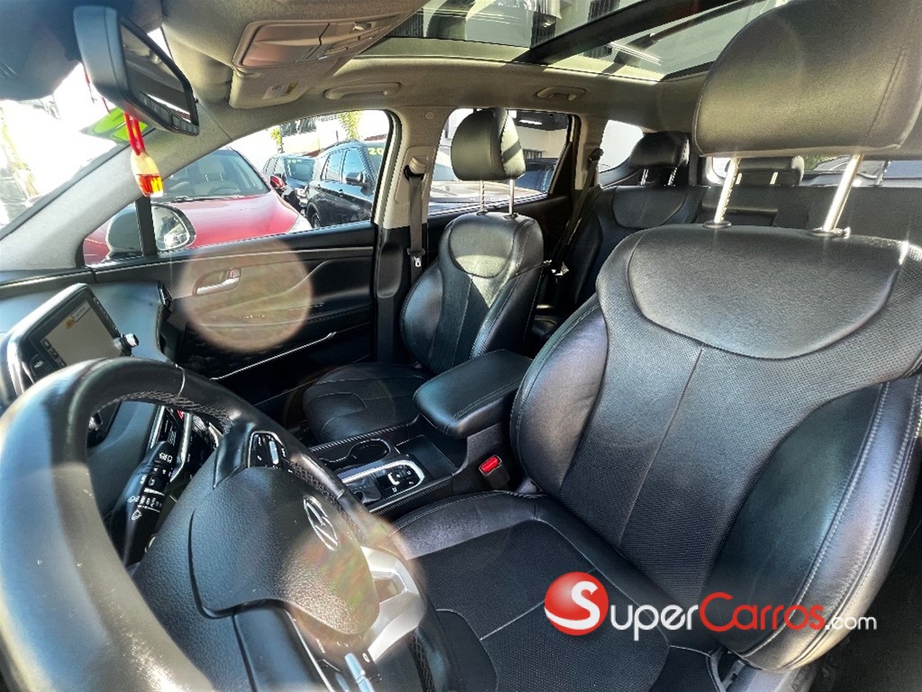 2020 Hyundai Santa Fe Limited — foto 6 / 10