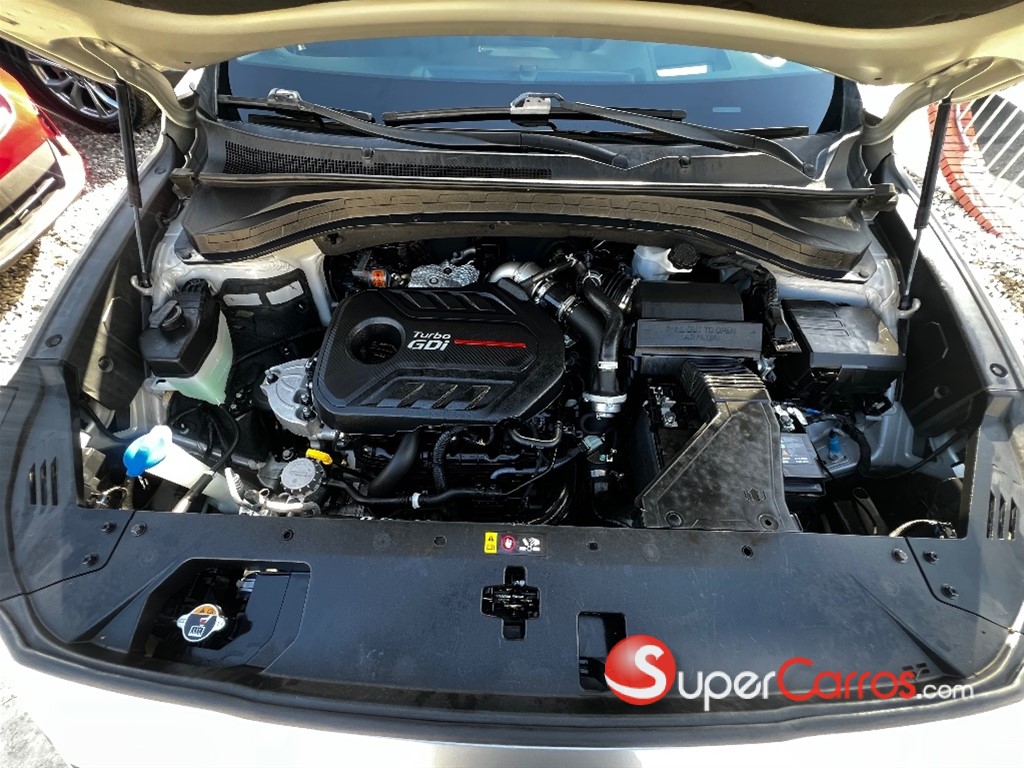 2020 Hyundai Santa Fe Limited — foto 10 / 10