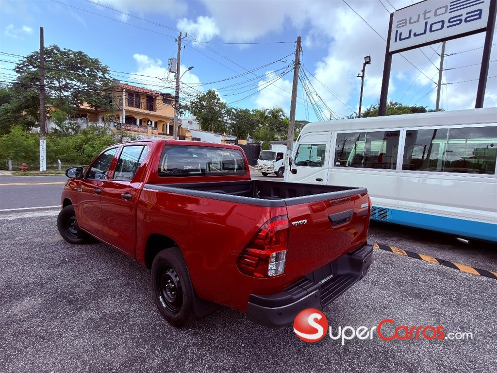 2026 Toyota Hilux — foto 4 / 12