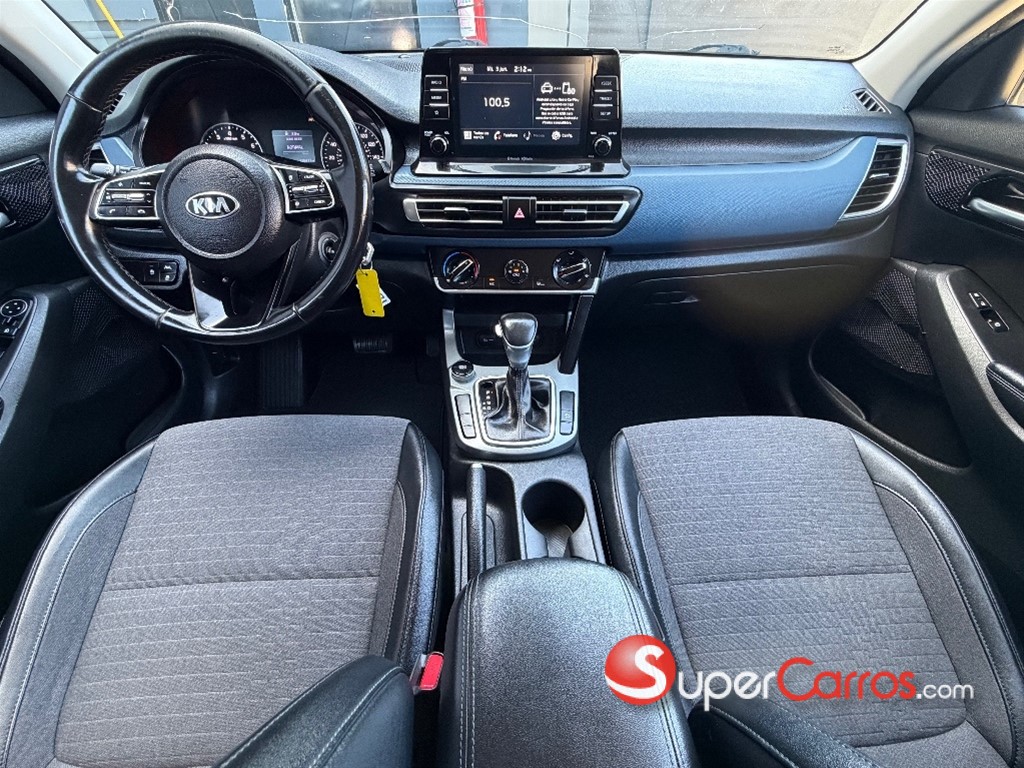 2021 Kia Seltos — foto 8 / 11
