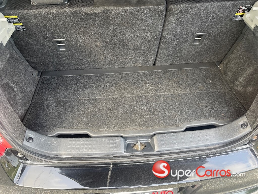 2009 Suzuki Swift — foto 10 / 11