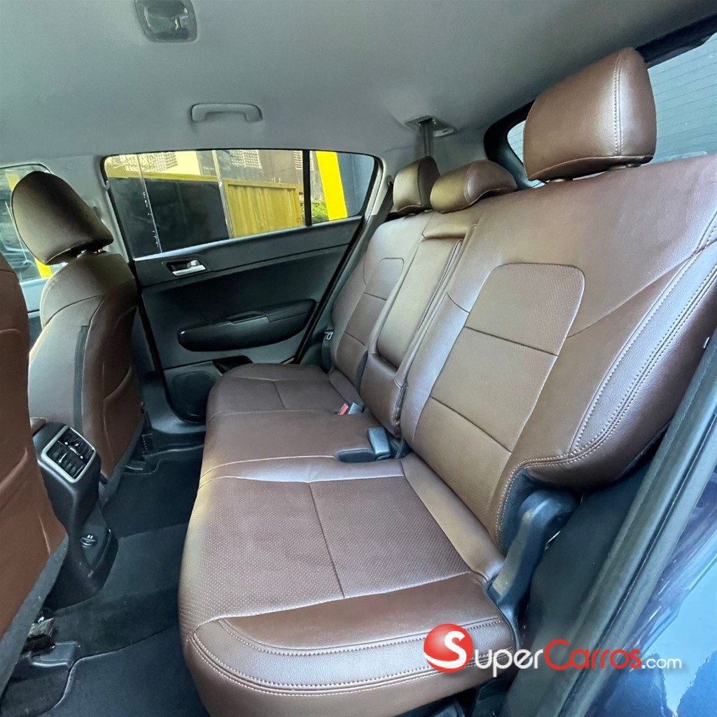 2022 Kia Sportage — foto 7 / 10
