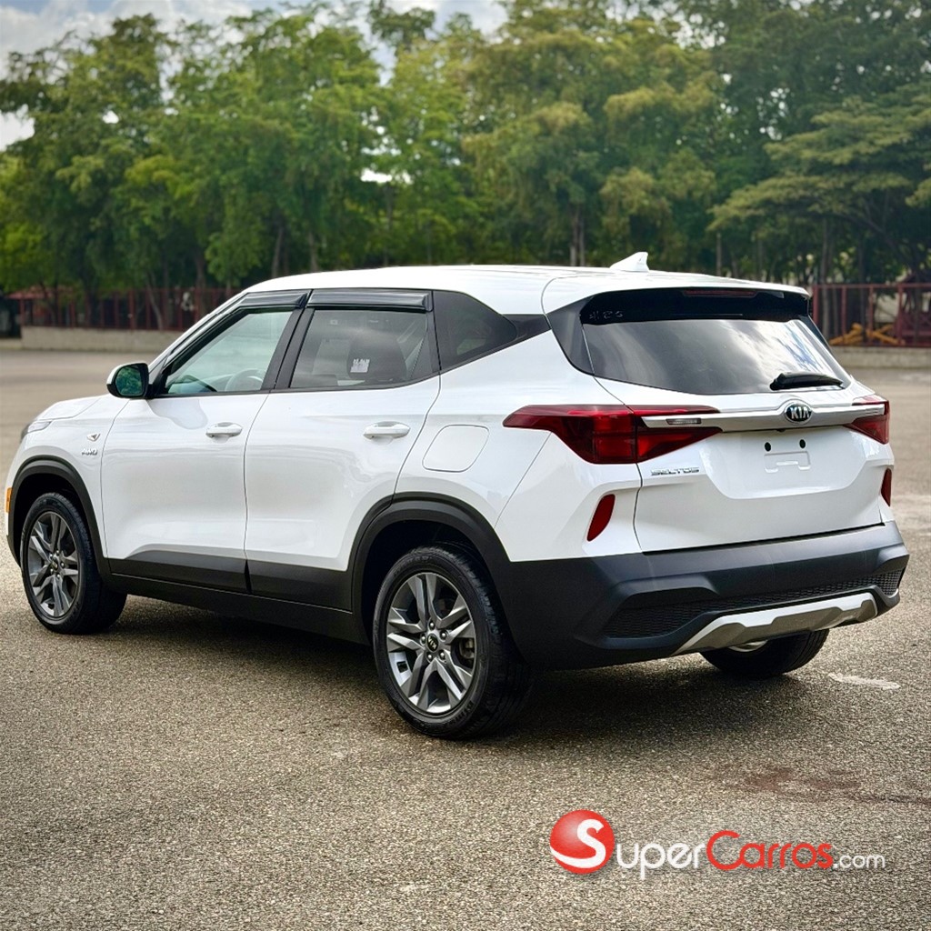 2021 Kia Seltos LX — foto 6 / 9