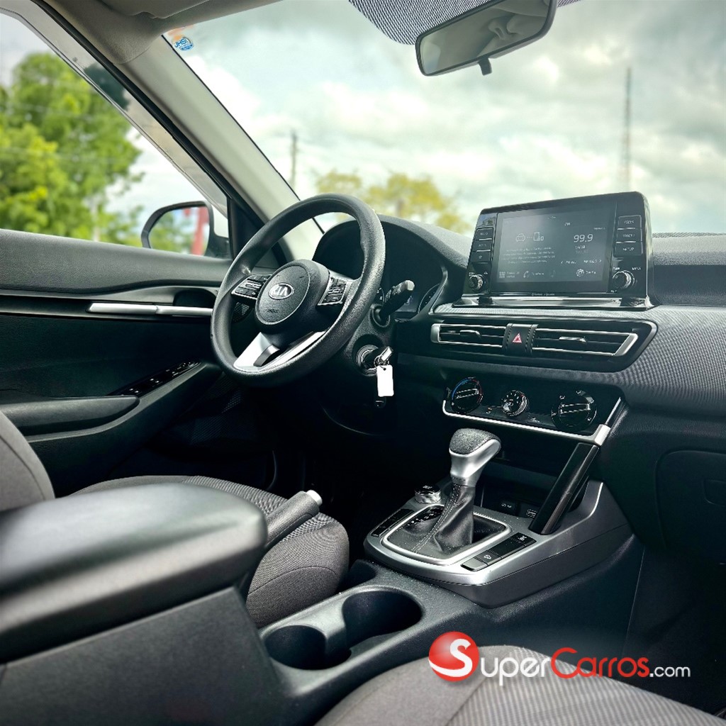 2021 Kia Seltos LX — foto 8 / 9