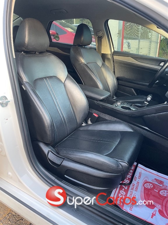 2021 Kia K-5 — foto 11 / 12