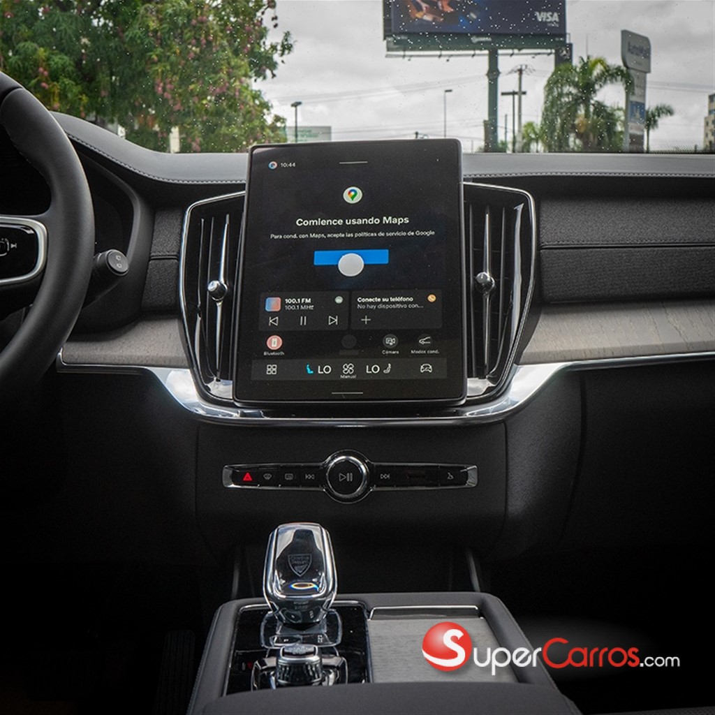 2026 Volvo XC90 PLUS — foto 8 / 10