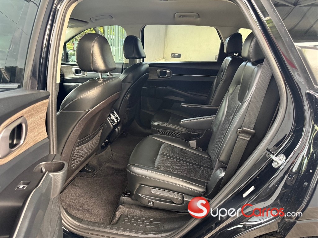 2021 Kia Sorento EX — foto 11 / 12
