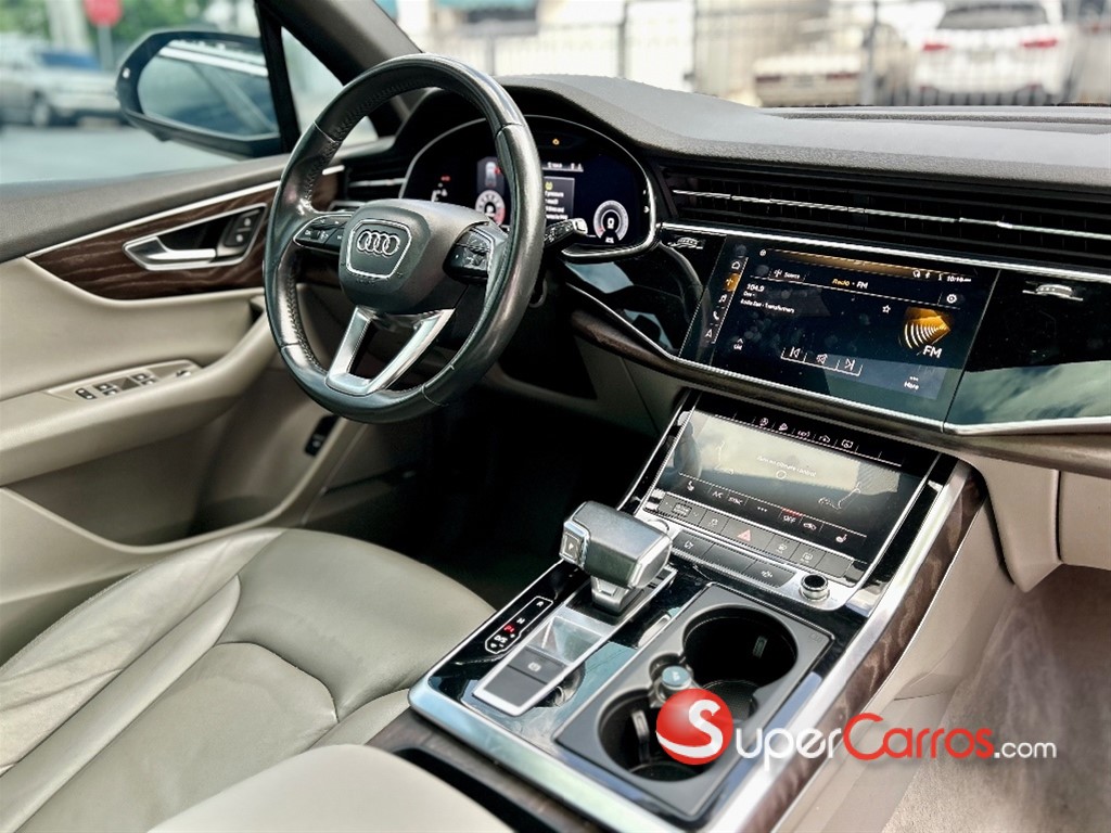 2020 Audi Q7 55 TFSI — foto 5 / 7