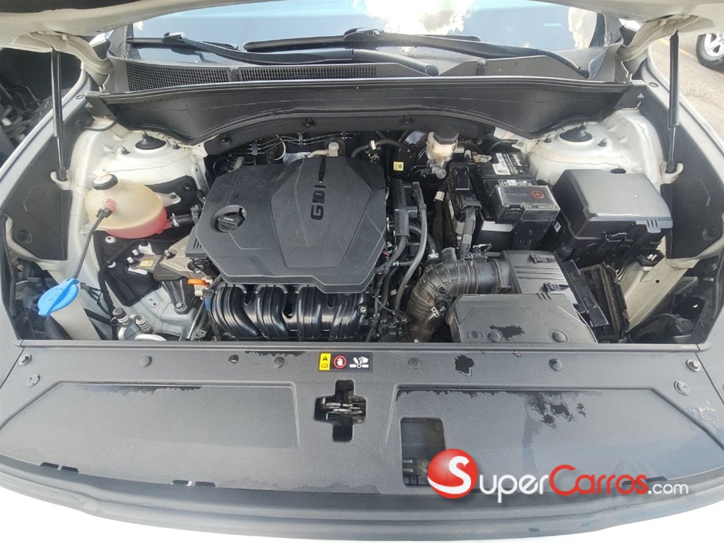 2021 Hyundai Santa Fe SE — foto 3 / 7