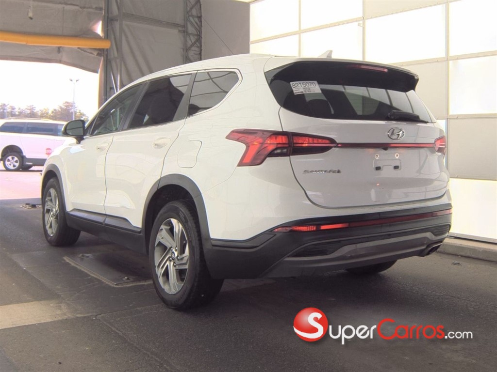 2021 Hyundai Santa Fe SE — foto 6 / 7