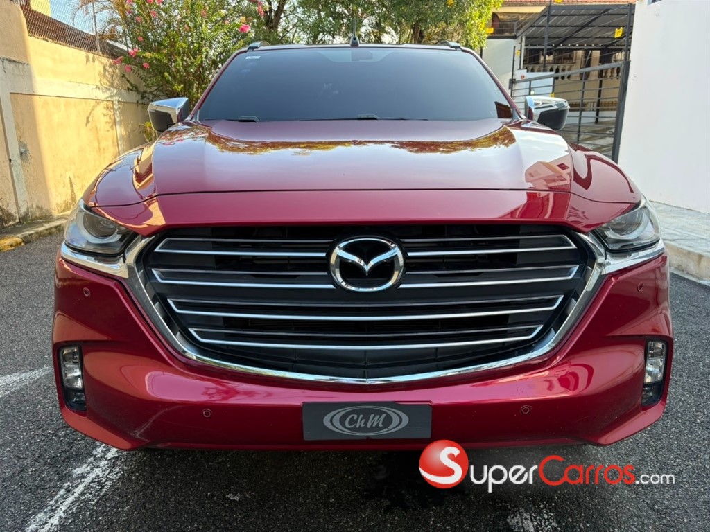 2023 Mazda BT-50 Limited — foto 8 / 12