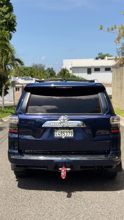 2015 Toyota 4 Runner SR5 Premium — foto 5 / 12