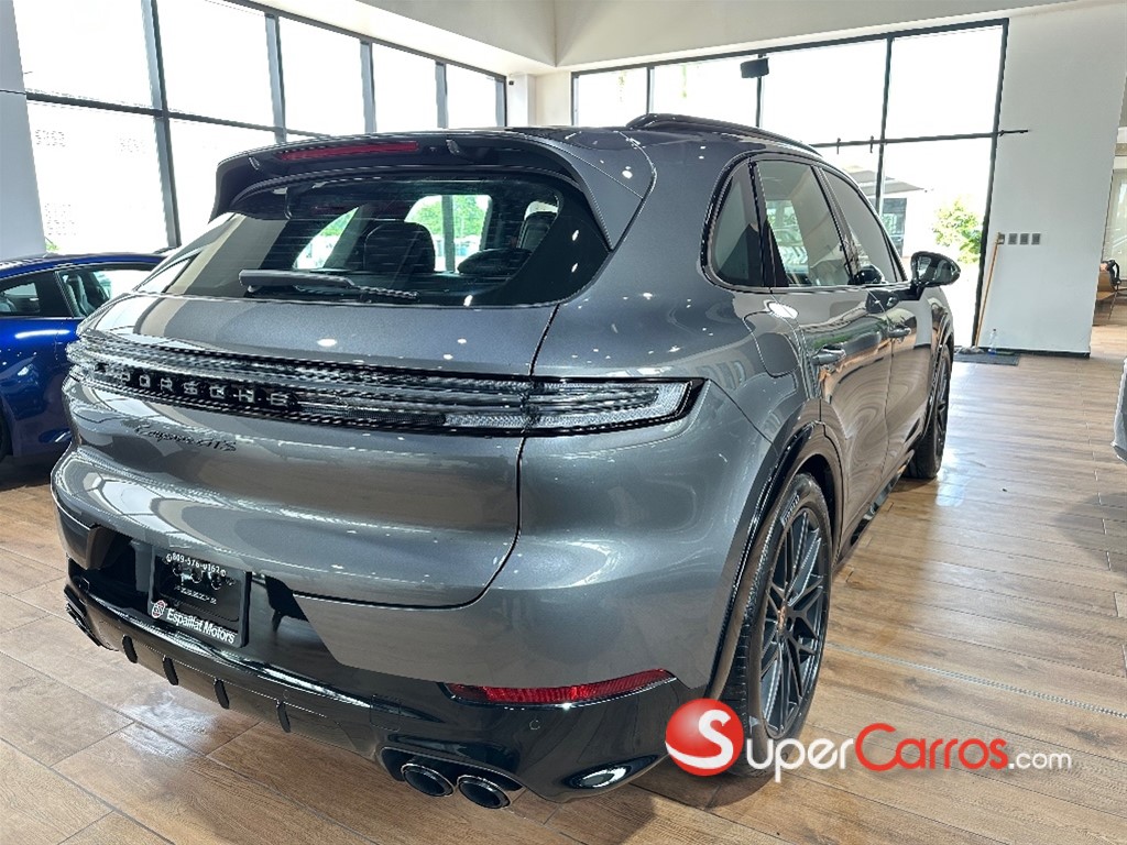 2026 Porsche Cayenne GTS — foto 4 / 10