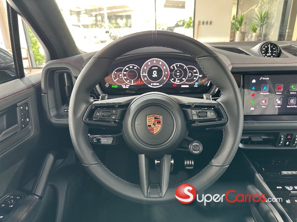 2026 Porsche Cayenne GTS — foto 10 / 10