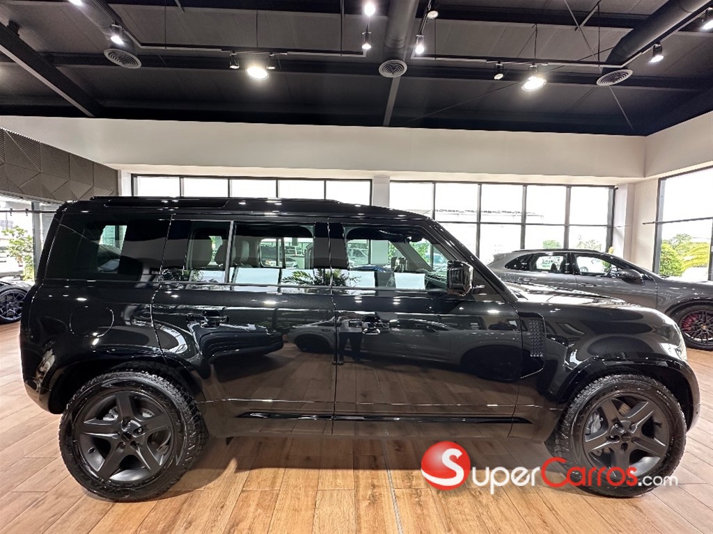 2026 Land Rover Defender 110 — foto 4 / 10