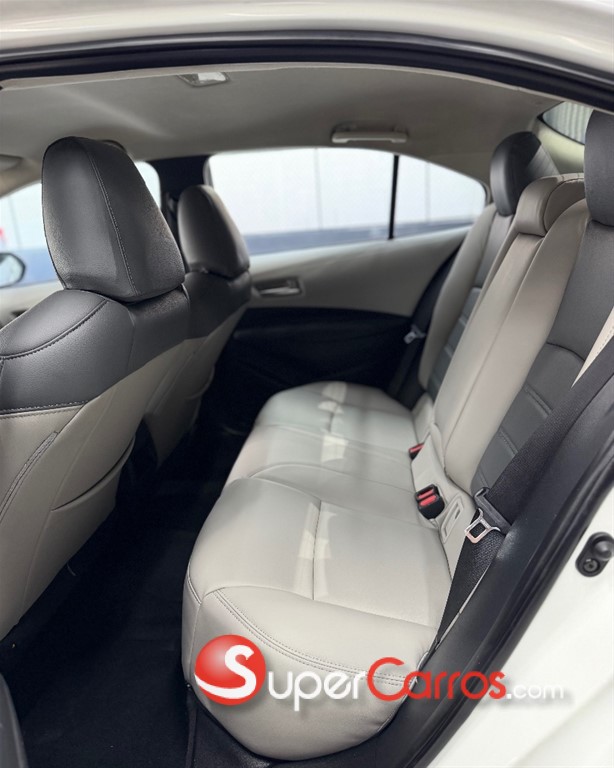2020 Toyota Corolla LE — foto 11 / 11