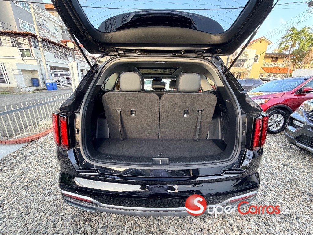 2022 Kia Sorento S — foto 10 / 12