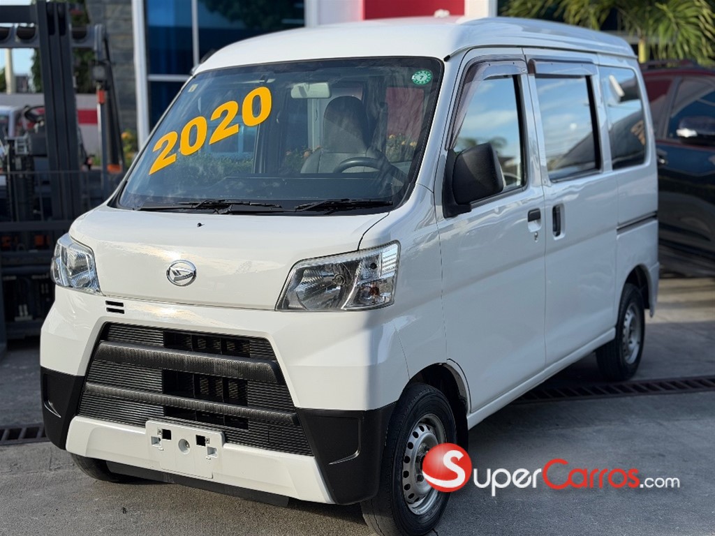 2020 Daihatsu Hijet — foto 2 / 11