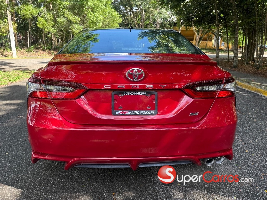 2022 Toyota Camry SE — foto 4 / 9