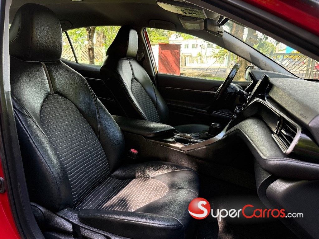 2022 Toyota Camry SE — foto 8 / 9