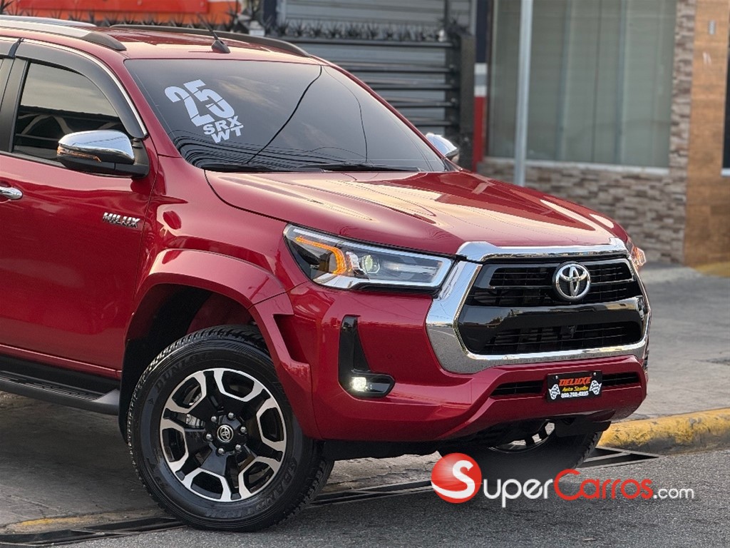 2025 Toyota Hilux Limited WT