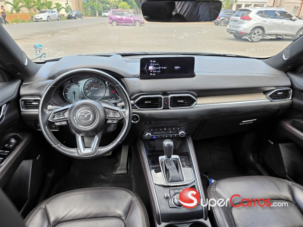 2021 Mazda CX-5 Carbon Edition — foto 2 / 12