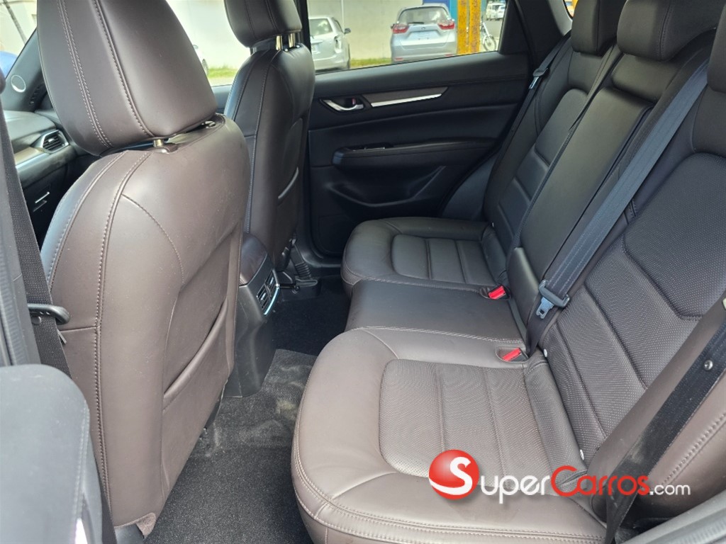 2021 Mazda CX-5 Carbon Edition — foto 3 / 12