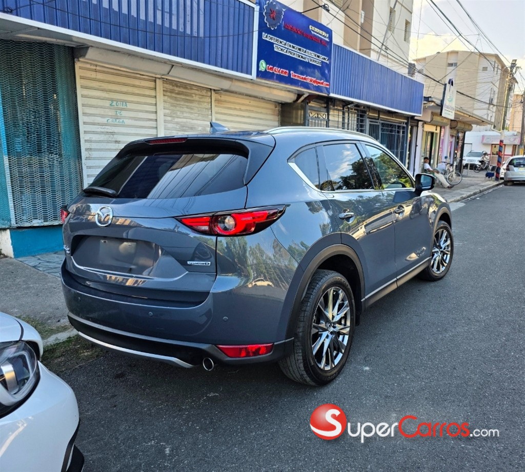 2021 Mazda CX-5 Carbon Edition — foto 7 / 12