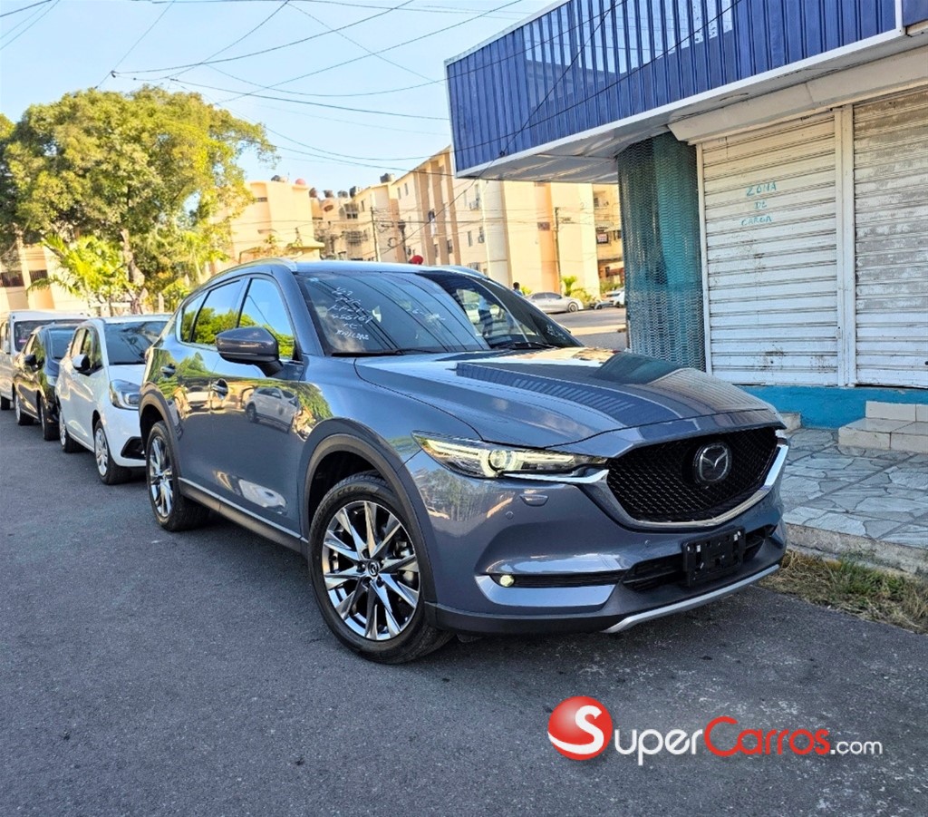 2021 Mazda CX-5 Carbon Edition — foto 10 / 12