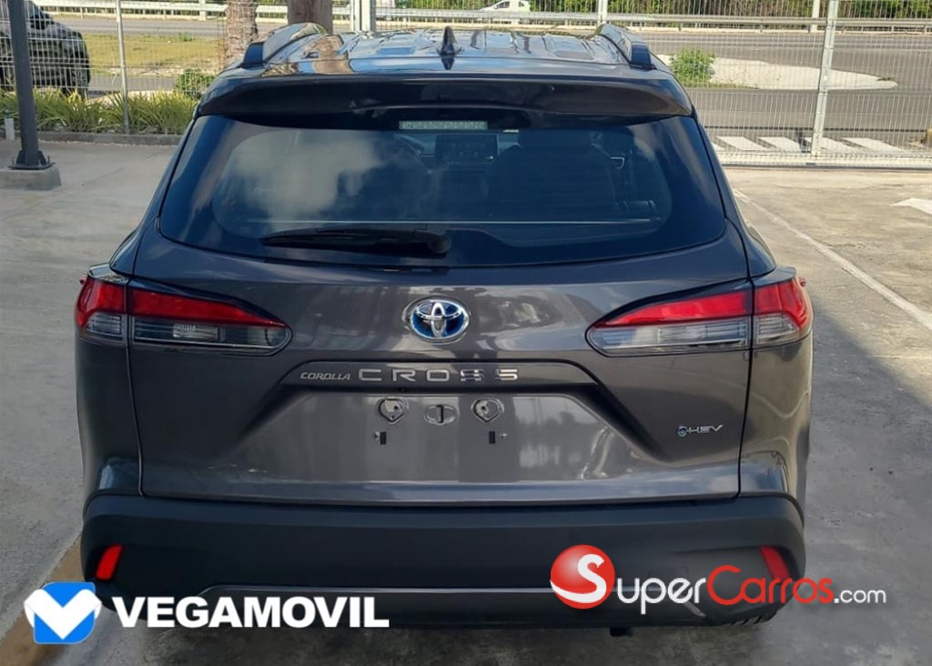 2025 Toyota Corolla Cross Full Hibrid — foto 2 / 8