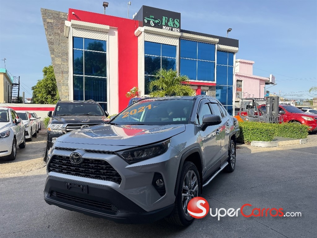 2021 Toyota RAV4 LE