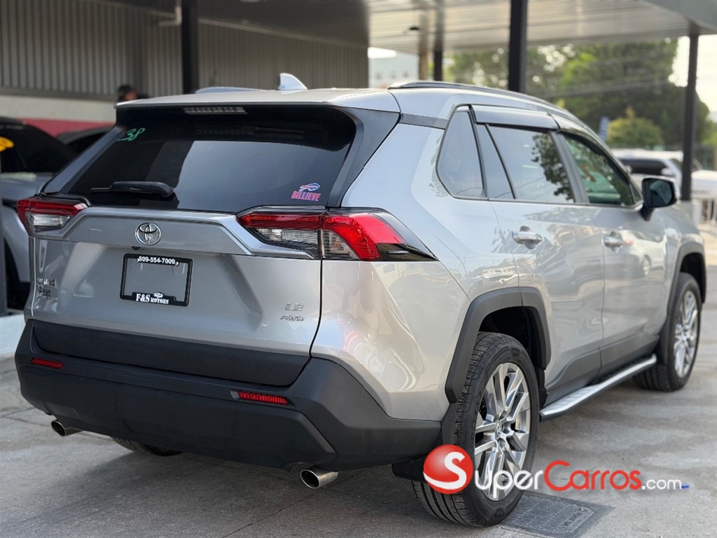 2021 Toyota RAV4 LE — foto 7 / 11