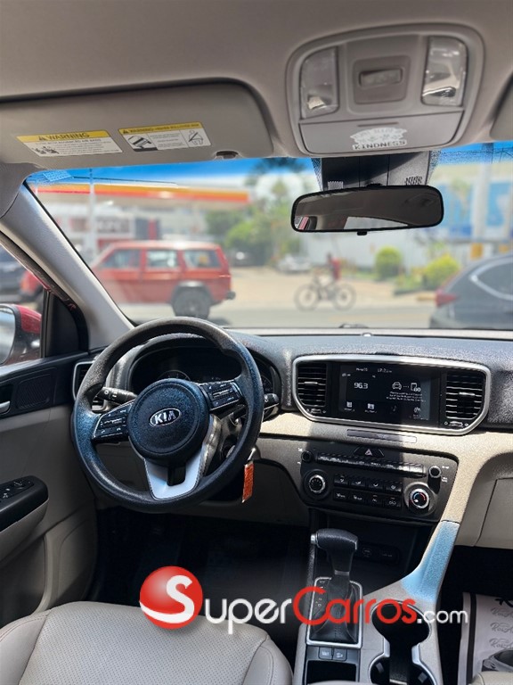 2020 Kia Sportage LX — foto 7 / 8