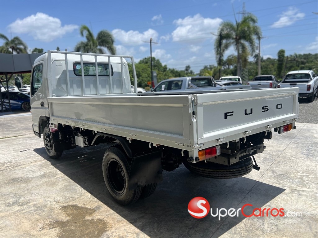 2027 Mitsubishi Motors Canter Cama 12 Pies — foto 4 / 8