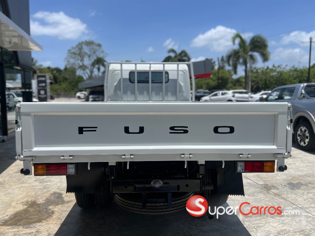2027 Mitsubishi Motors Canter Cama 12 Pies — foto 5 / 8