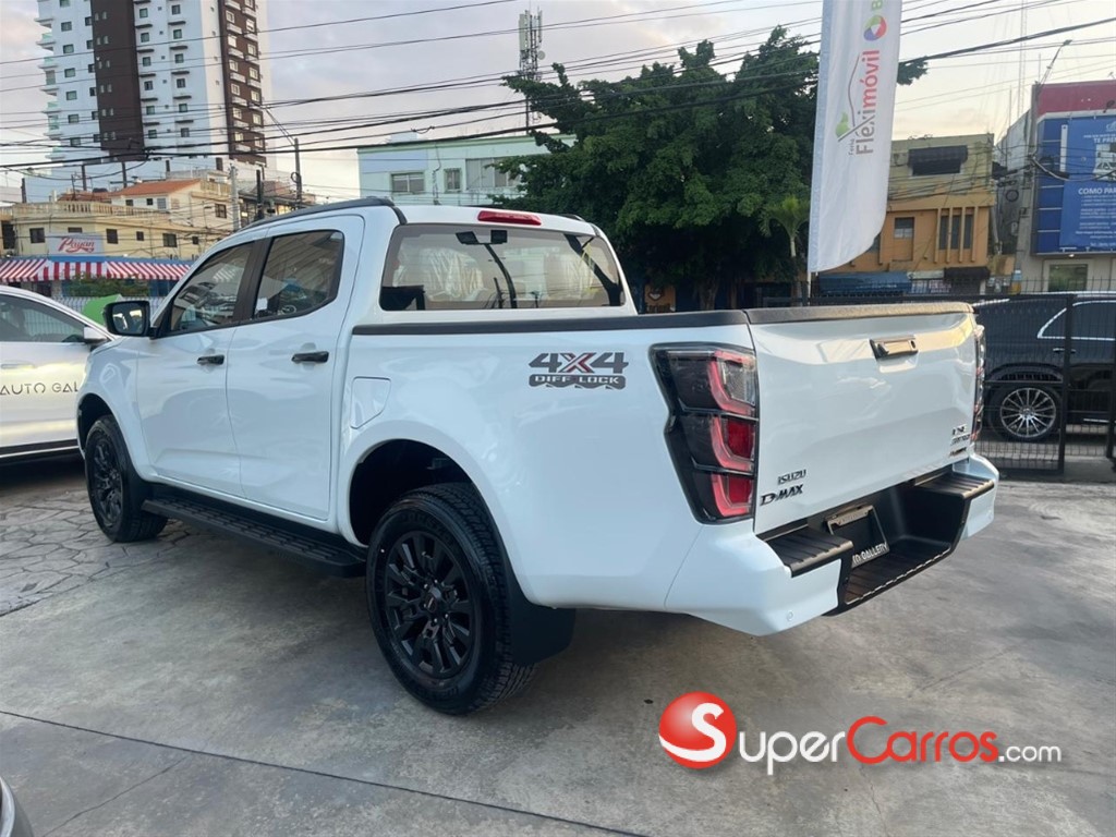 2027 Isuzu DMAX LSE — foto 5 / 12