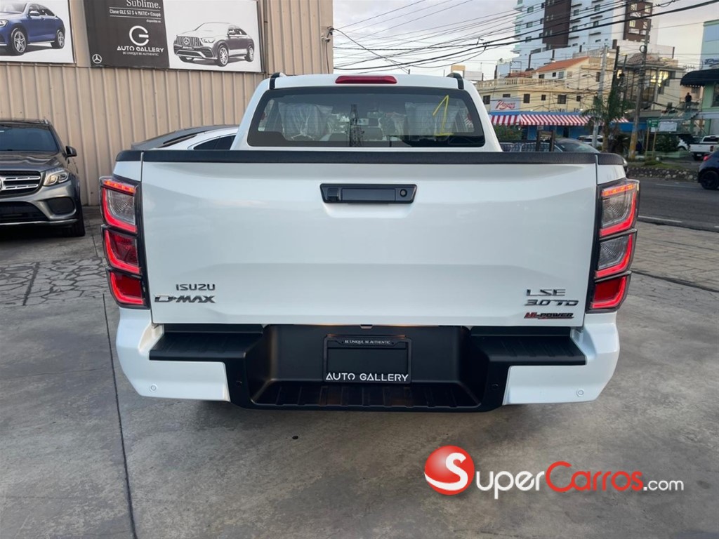 2027 Isuzu DMAX LSE — foto 6 / 12
