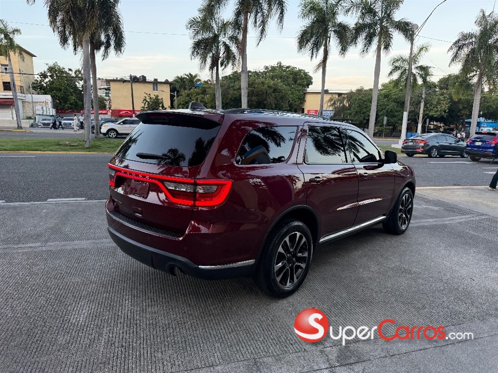 2021 Dodge Durango SXT — foto 9 / 11