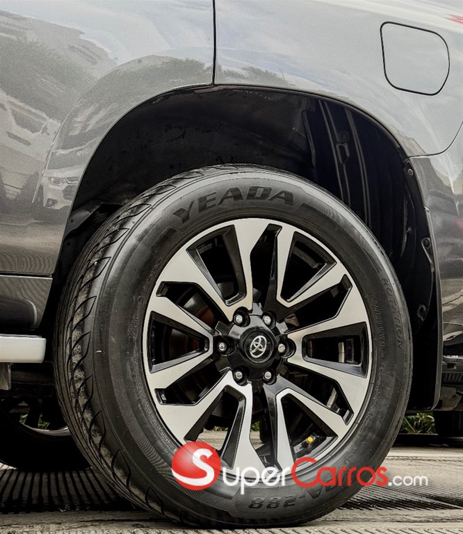 2011 Toyota Land Cruiser Prado VX — foto 11 / 11