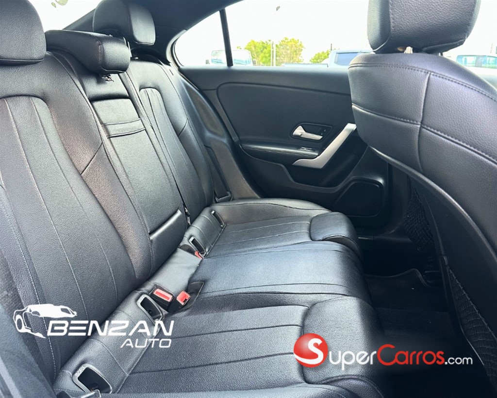 2020 Mercedes-Benz 220 — foto 6 / 9