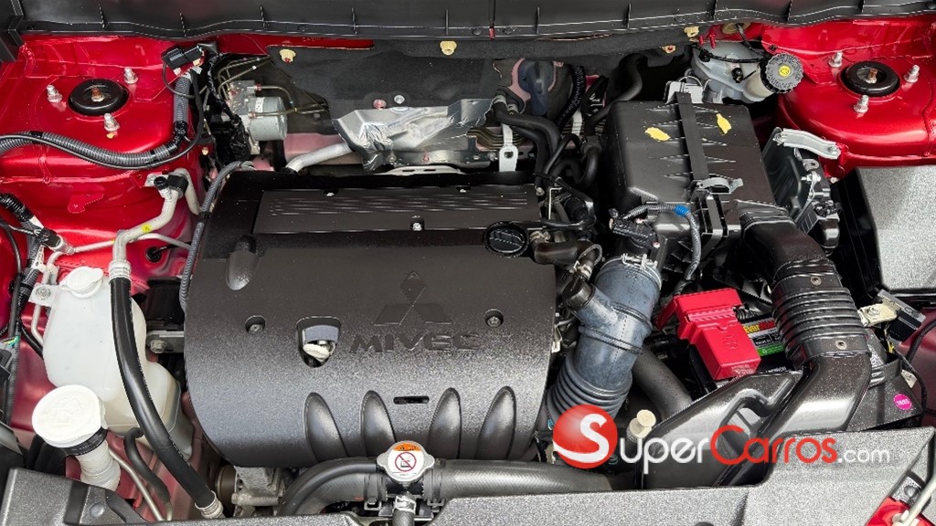2020 Mitsubishi Motors Outlander Sport — foto 8 / 12